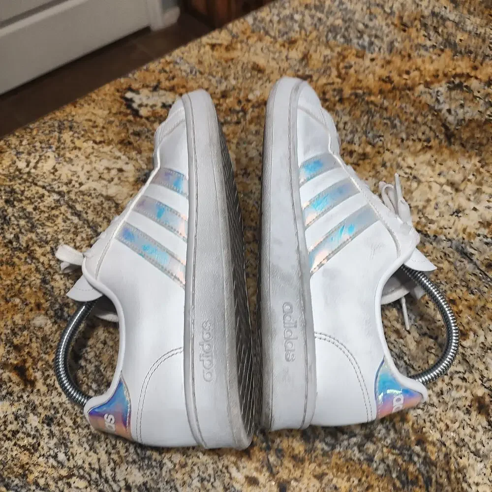 Adidas White An Silver Sneakers Size 10 EE9689